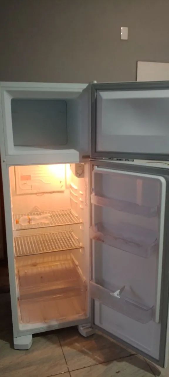 Geladeira  - Foto 2