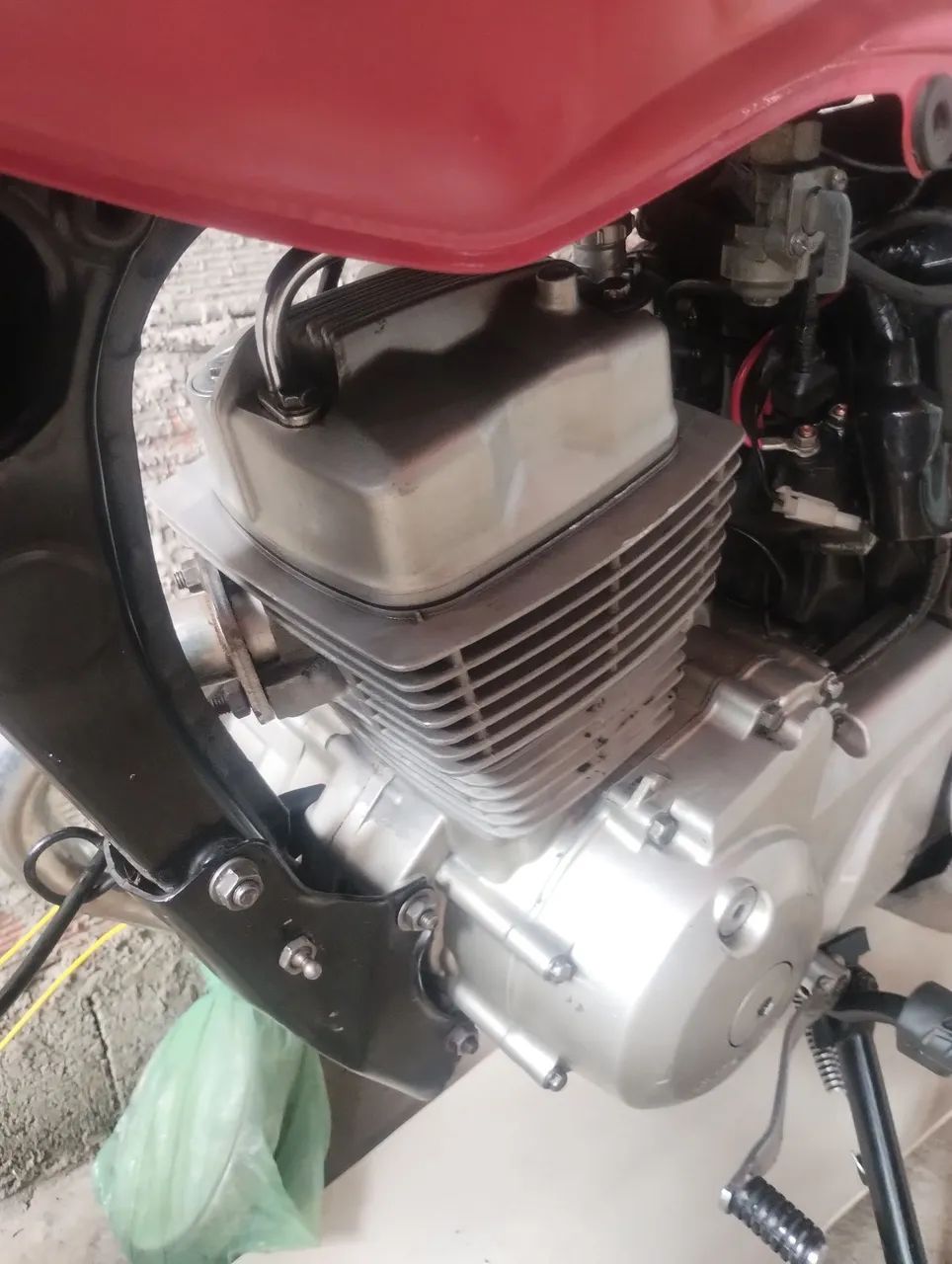 Fan 150ccoriginal 125cc 2012  - Foto 4