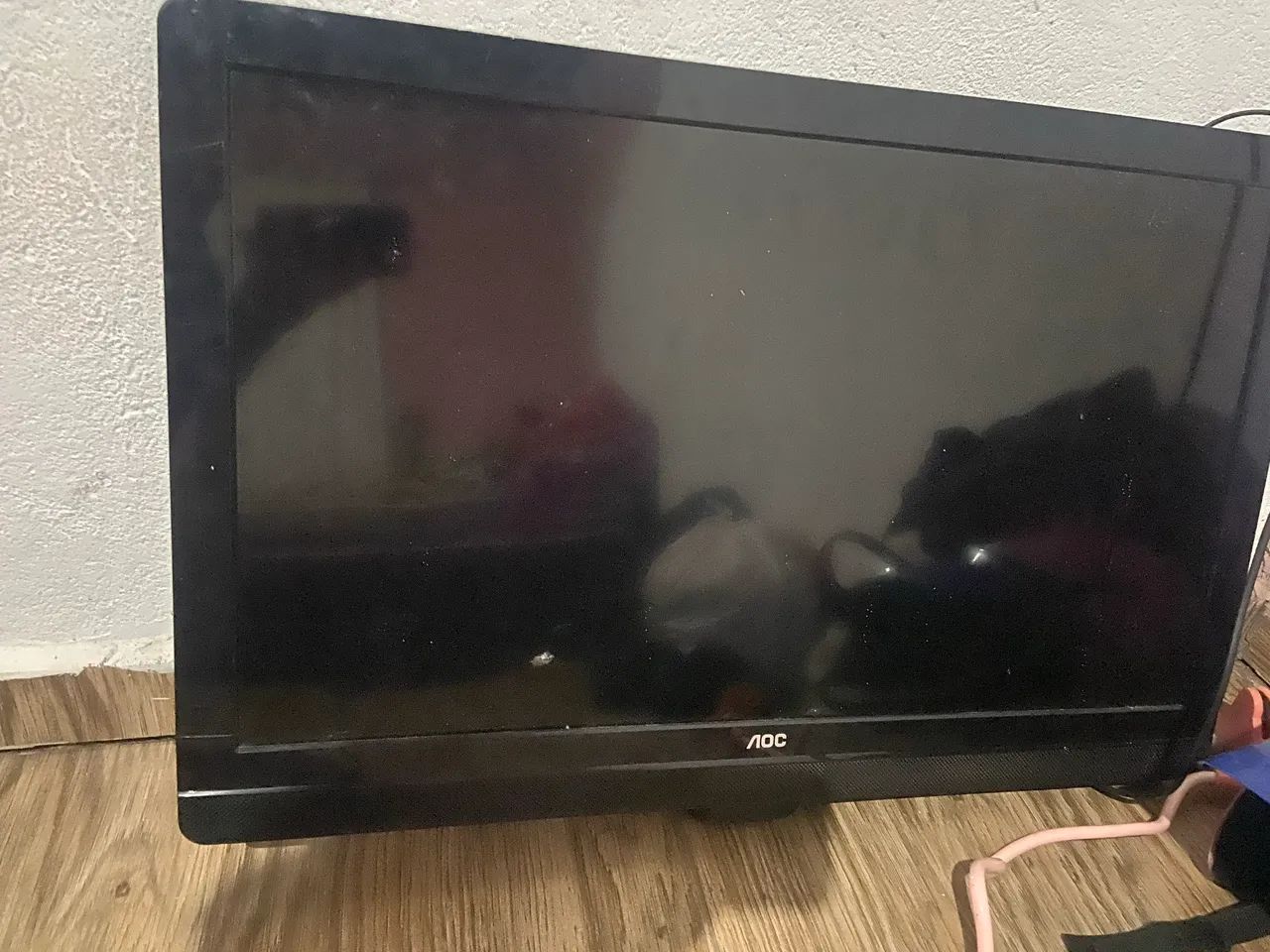 Tv 32 polegadas sem smart ,cadeirinha sem nenhuma detalhe  - Foto 5