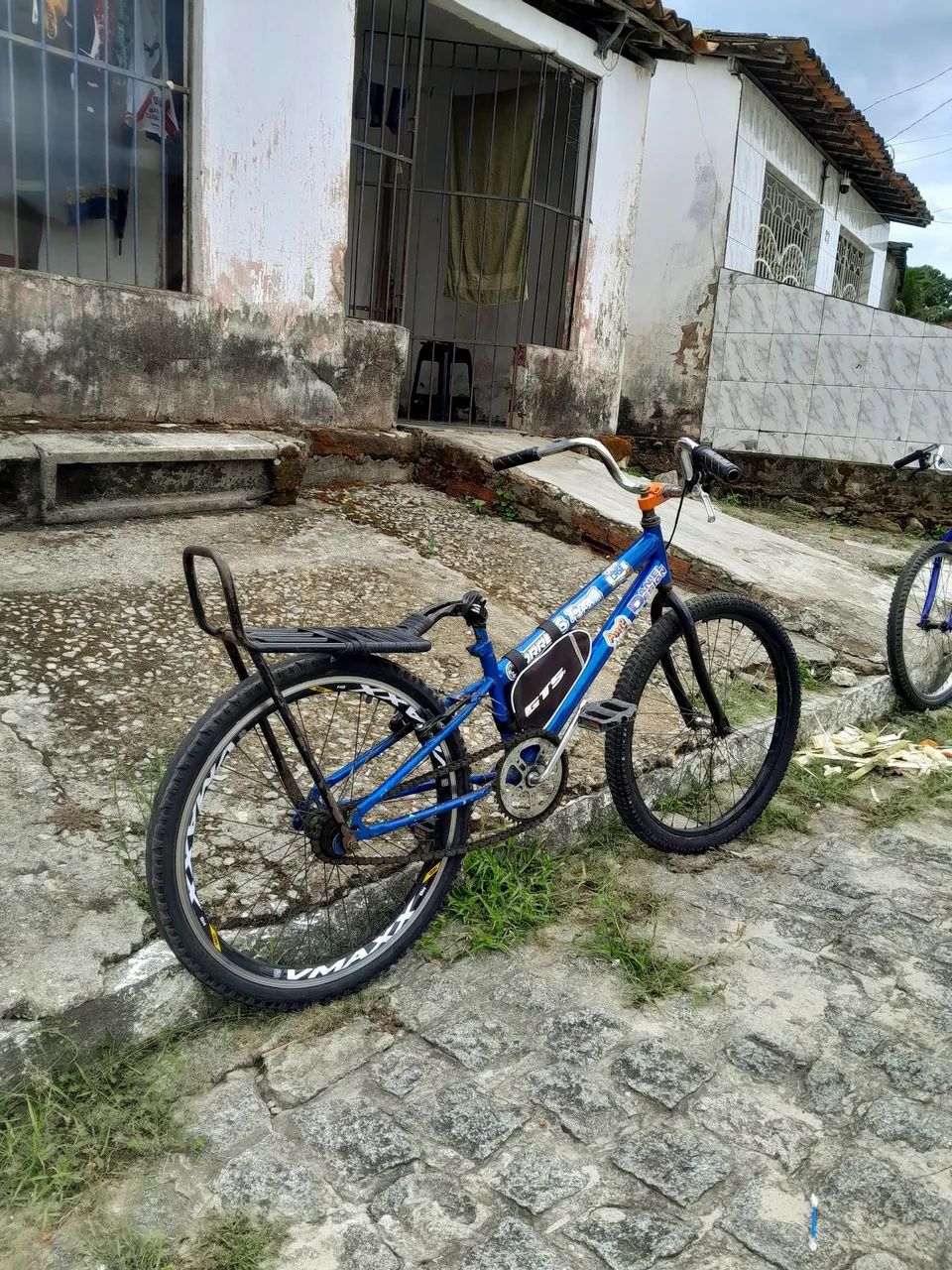 Vendo bicicleta aro 24 com jante vmaxx
