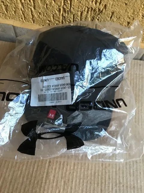 BONÉ UNDER ARMOUR - UA FLAT FIT - ORIGINAL - Foto 4
