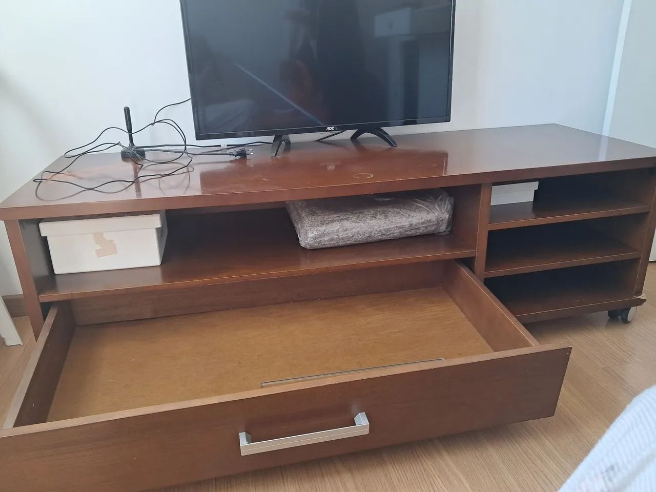 Rack 1,50m com rodinhas  - Foto 4