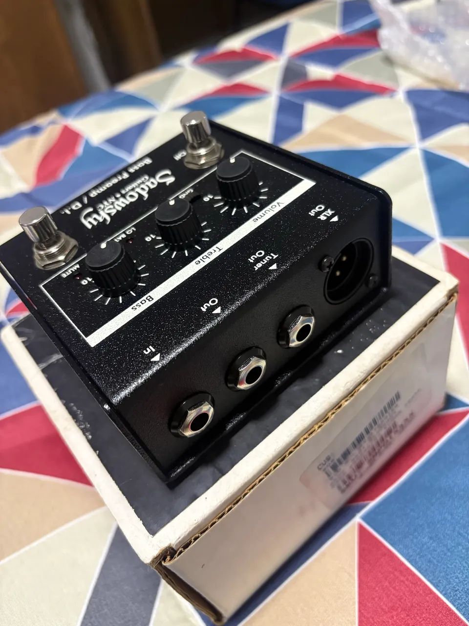 ベース Sadowsky Bass Preamp サドウスキーによるアウトボード・ベースプリアンプ／DI「SAC PED SBP