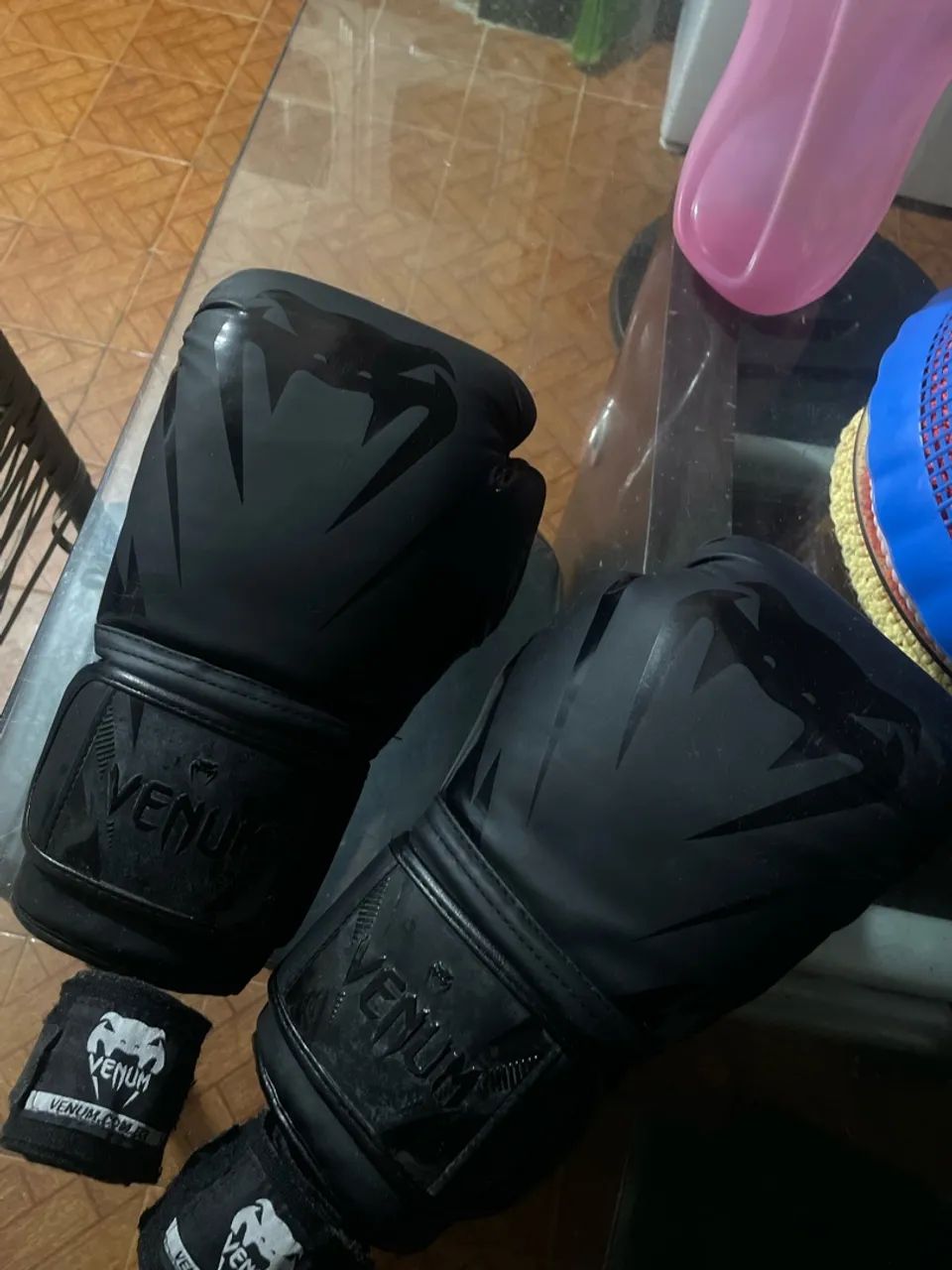 Luva venum- muay Thai 