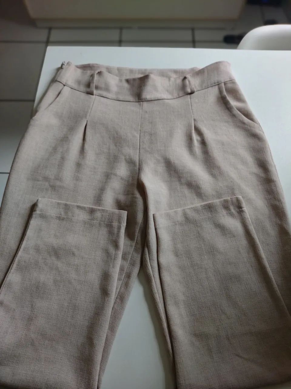Calça linda pegada trabalho também 