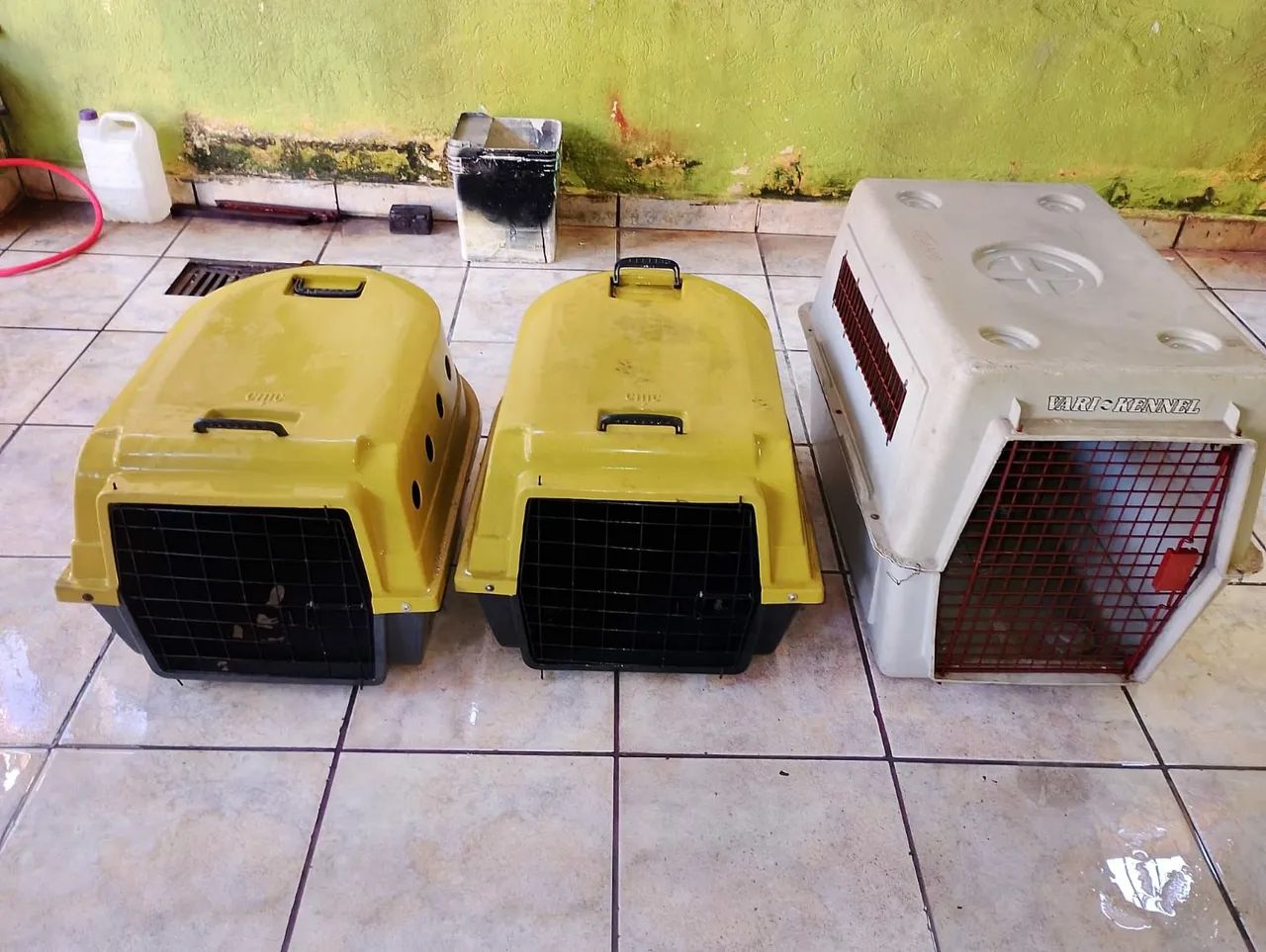 3 cama  de  ferro, só 1 tem grade  - Foto 5