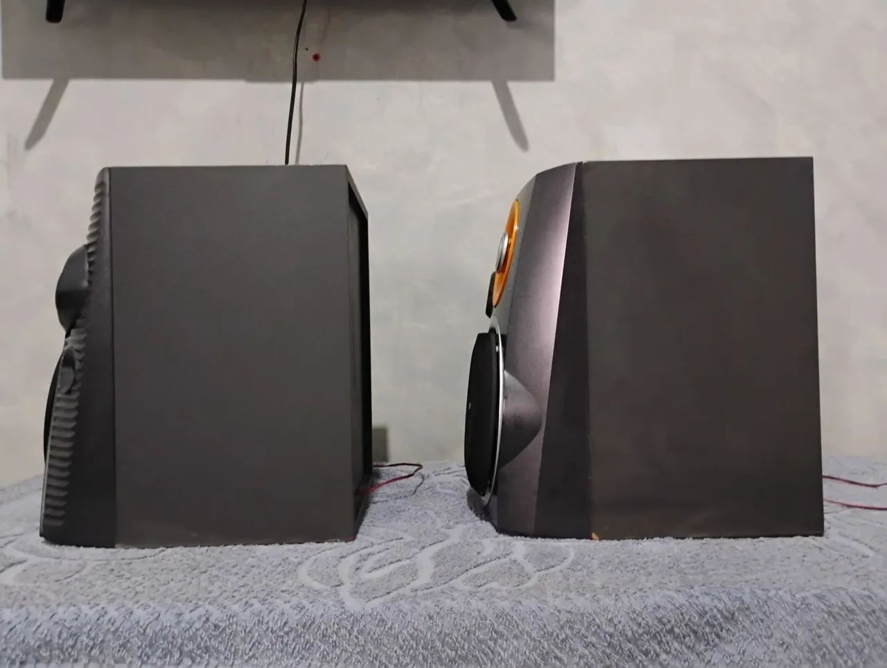 Duas Caixas de som Philips 3way Max Bass - Foto 3