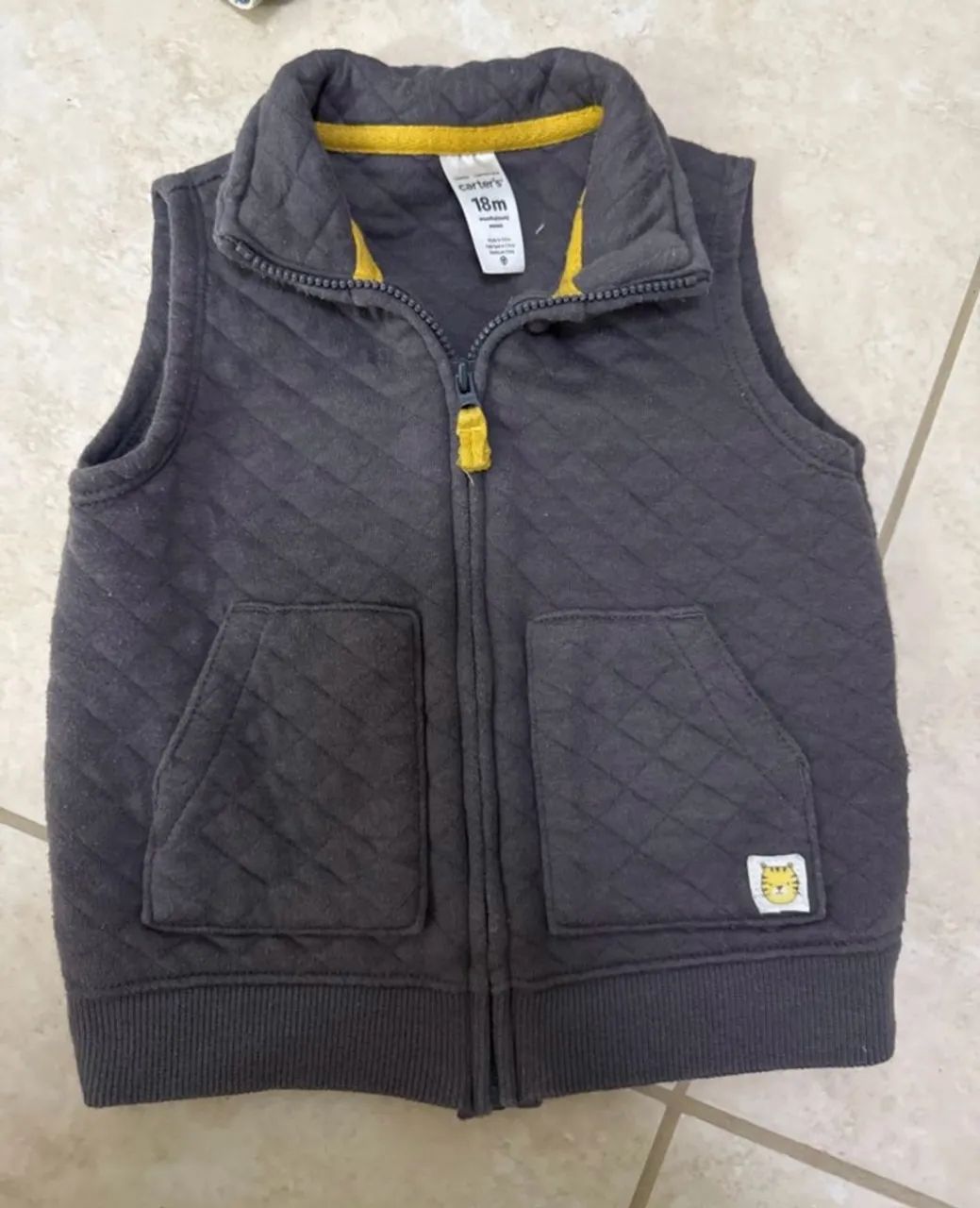 Colete Carters
