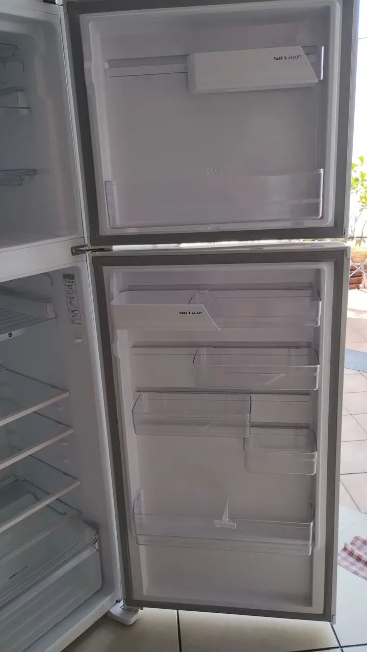 Geladeira Eletrolux Inverter  - Foto 4