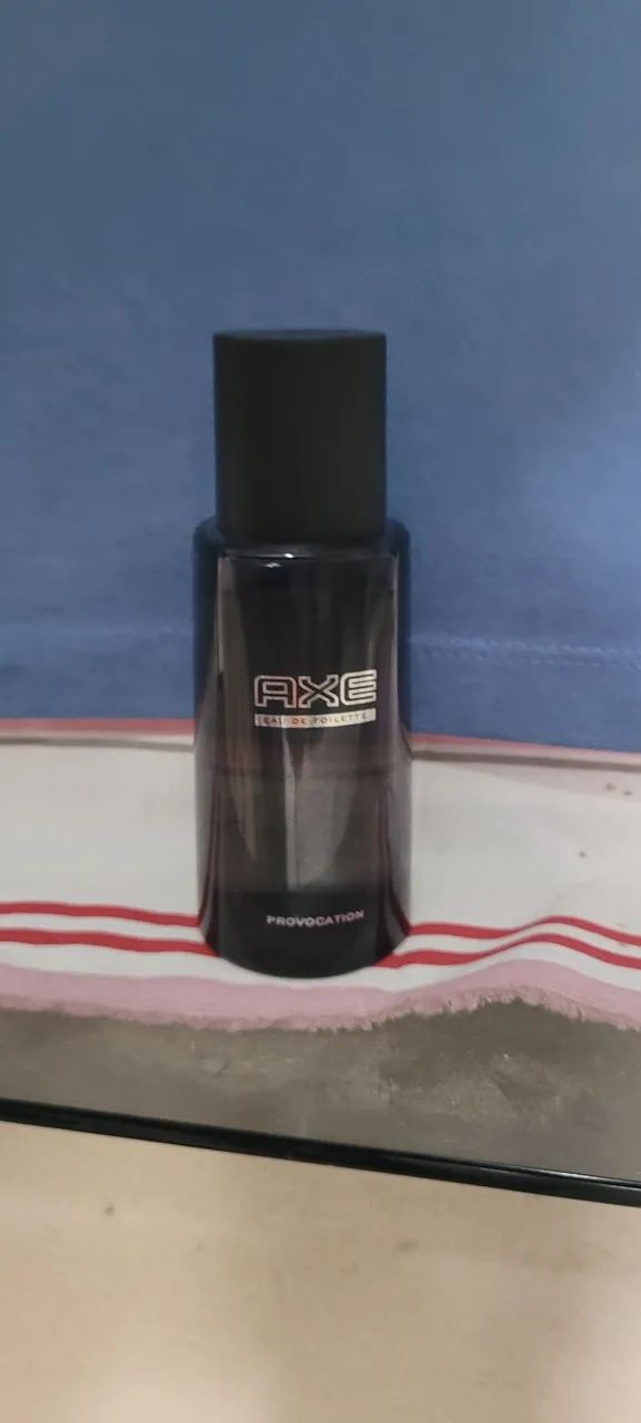 Perfume axe eau de toilette 90ml    400rs