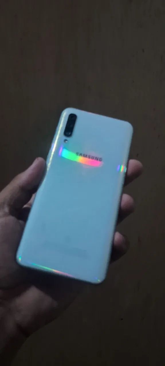 Celular Galaxy A50 / Acompanha capinha. - Foto 3