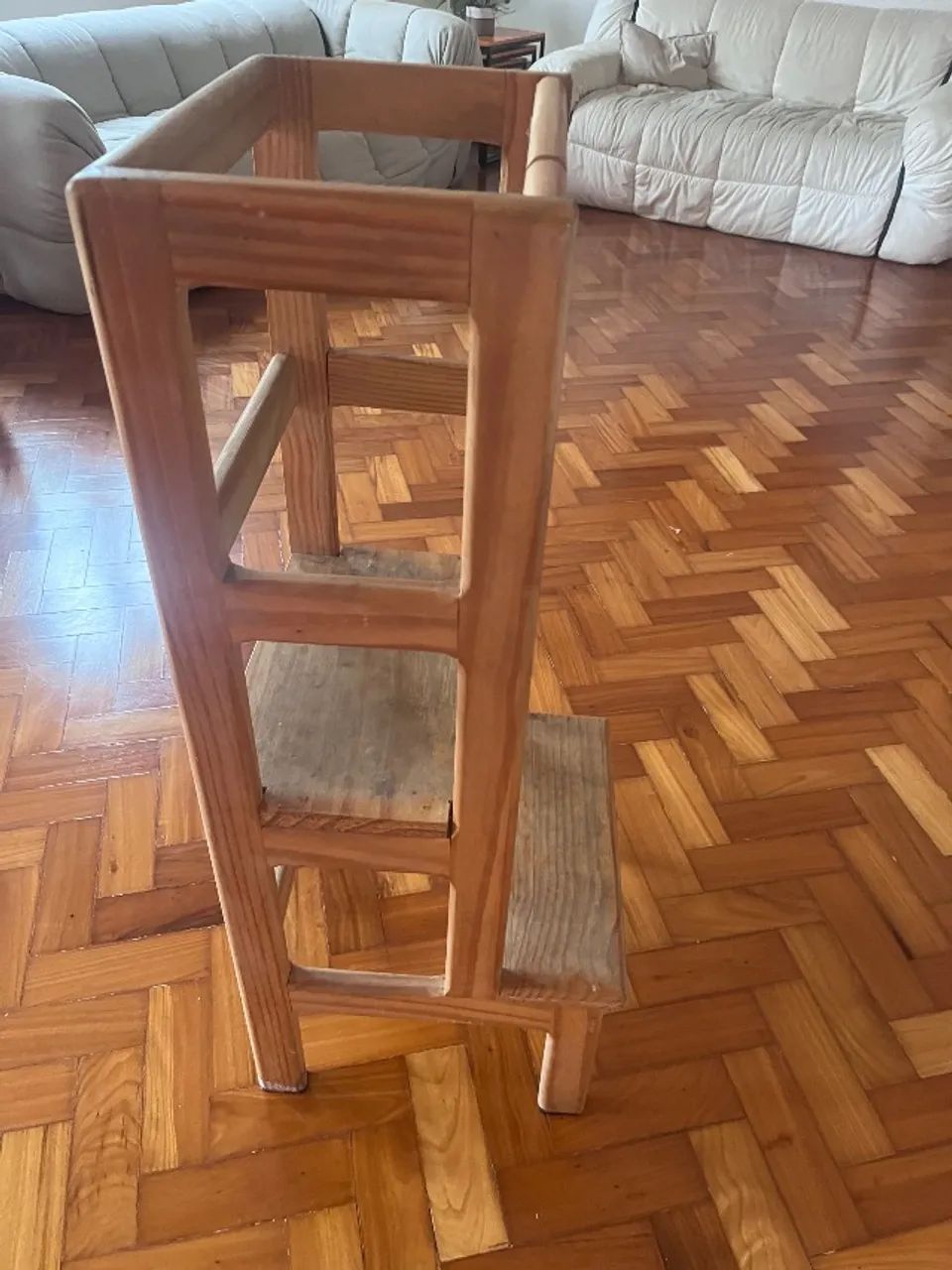 Torre de aprendizagem - marca Caju