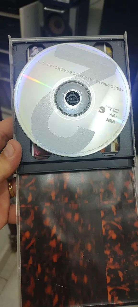 Legião urbana as quatro estações ao vivo duplo cd - Foto 3