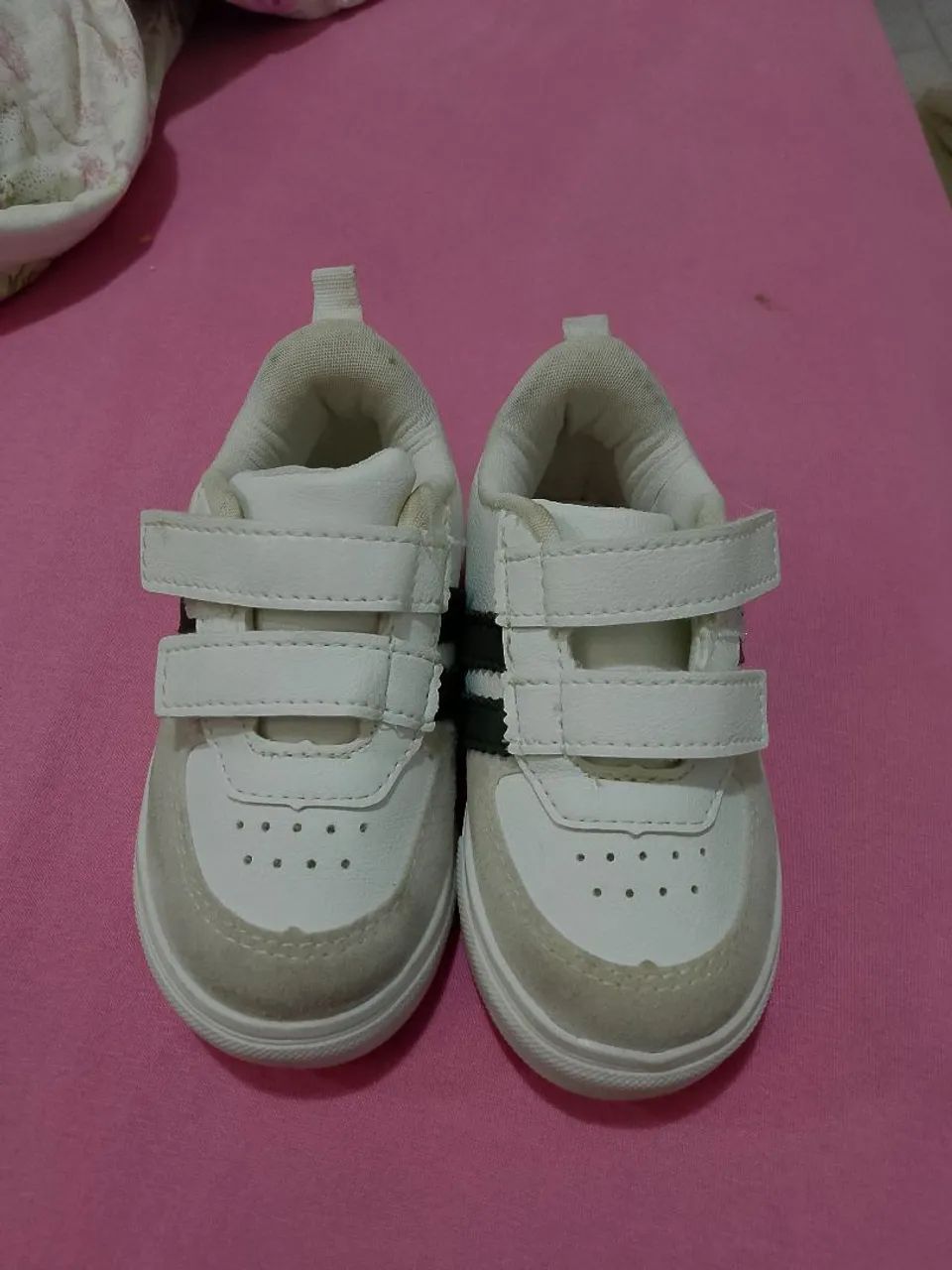 Vendo tênis de bebê novo tamanho 21  - Foto 2