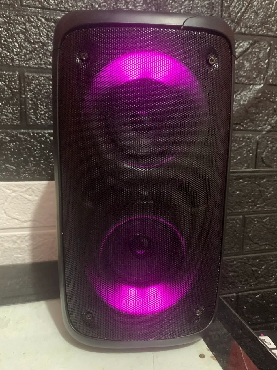 Caixa de Som Bluetooth Portátil com LED Ritmo e Ótimo Grave  - Foto 2
