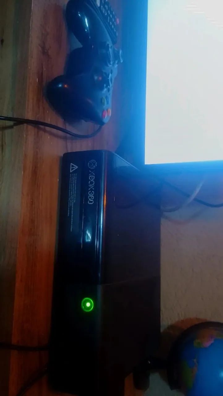 Vendo Xbox 360 super slim 4g desbloqueado 