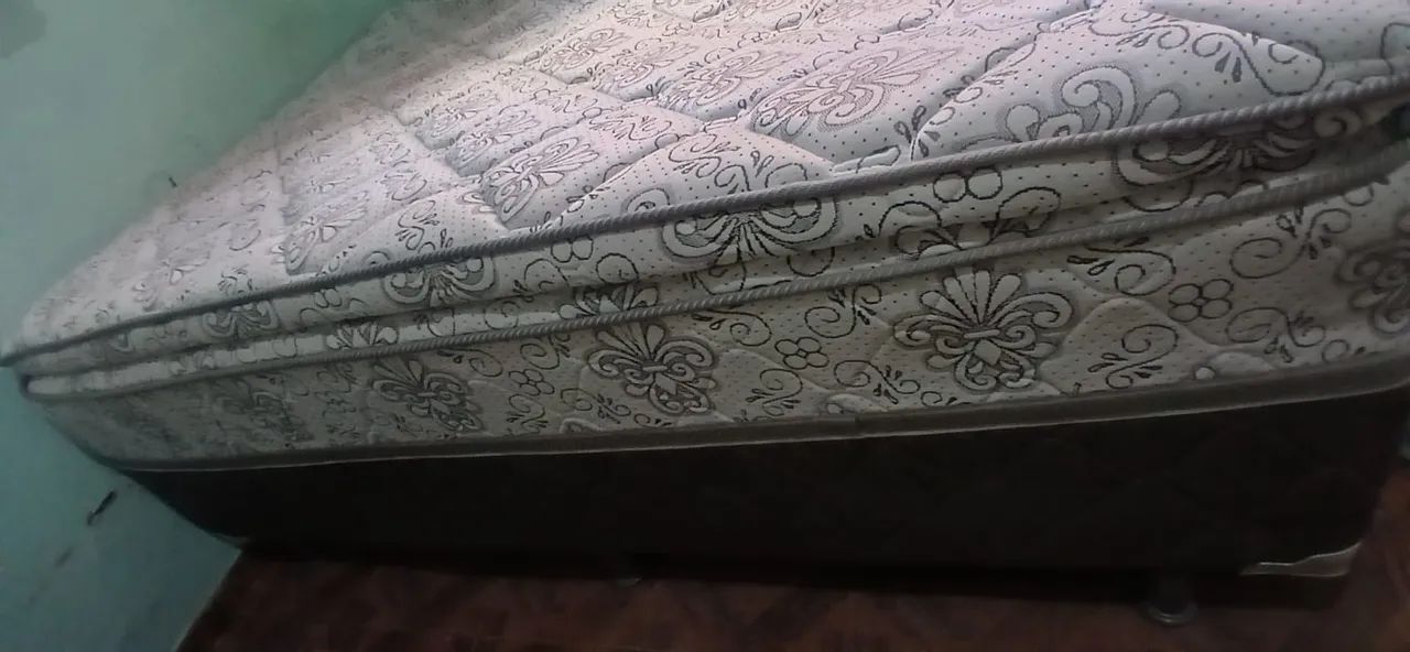 Cama box casal top semi nova  - Foto 4