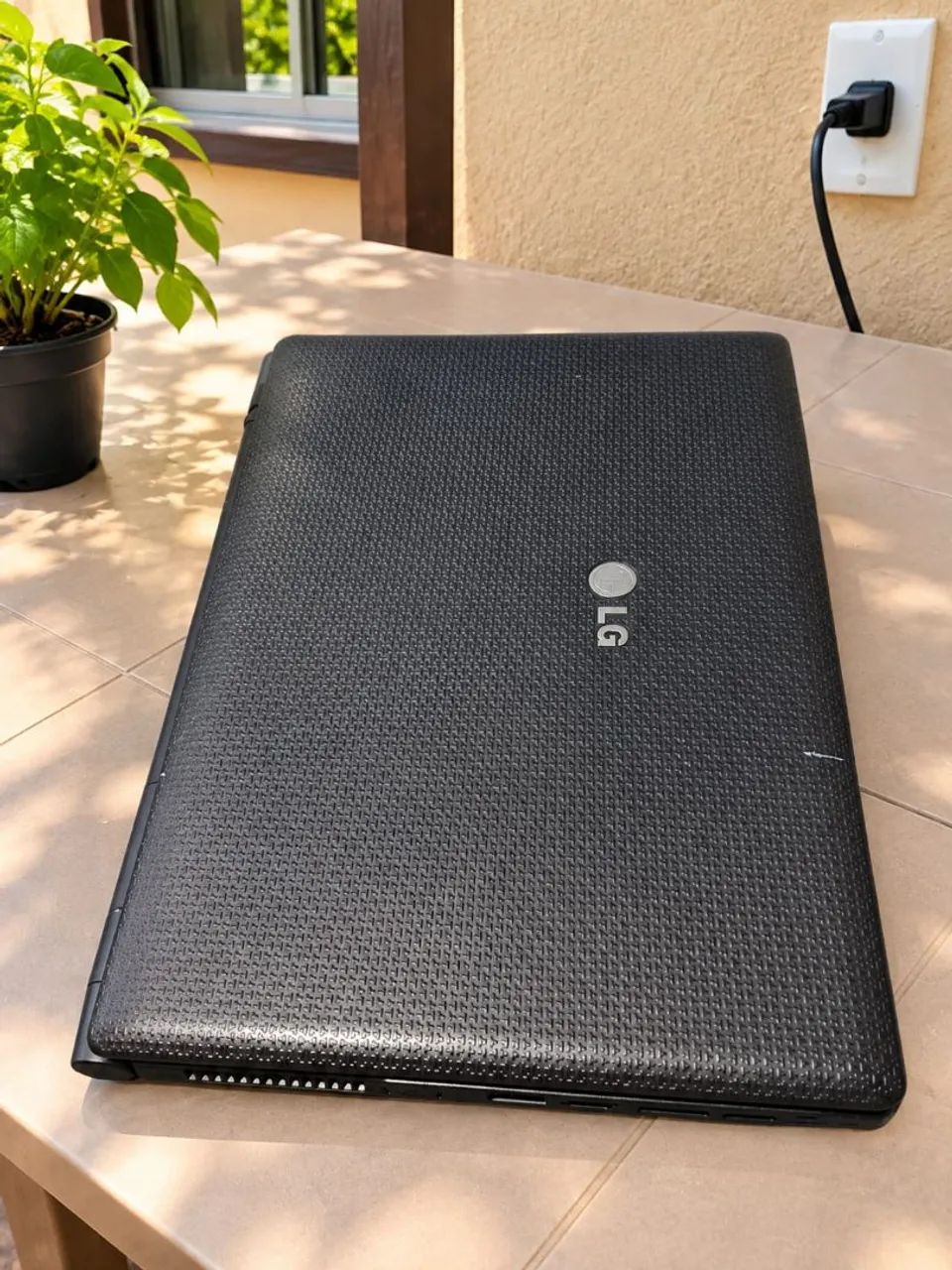 Notebook LG 320 GB / formatado / office / bem rápido e conservado  - Foto 2