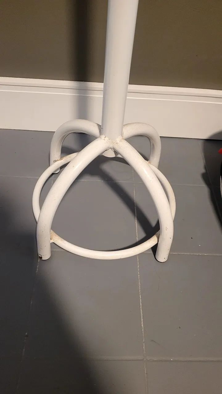 Cabideiro de chão em metal Branco - 1,50m - Foto 2