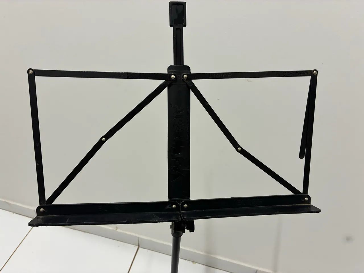 Estante de partitura 