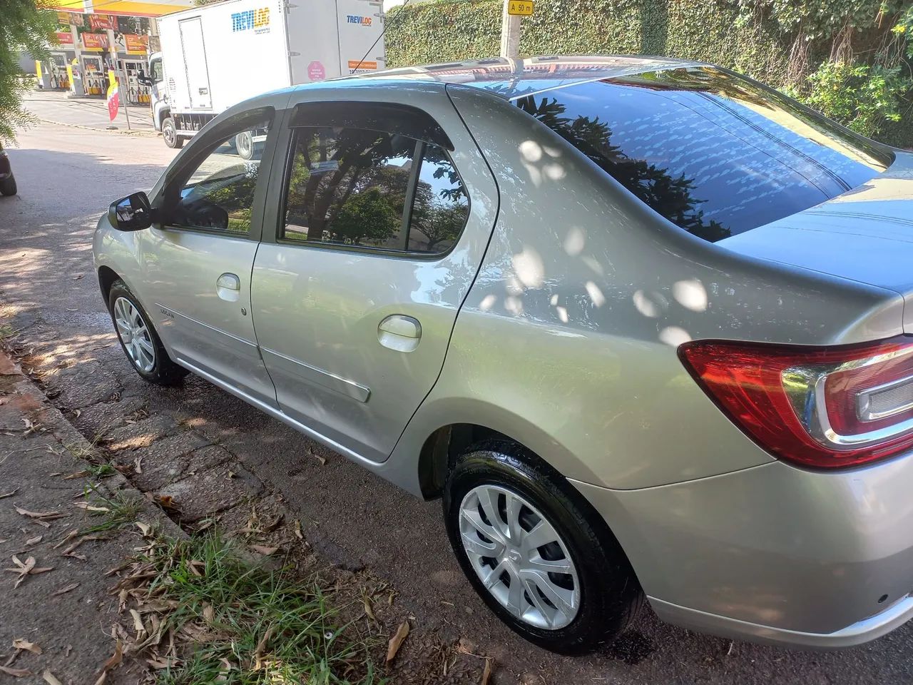 Renault Logan Expression Hi-flex 1.6 8V 4P 2016 - Foto 3