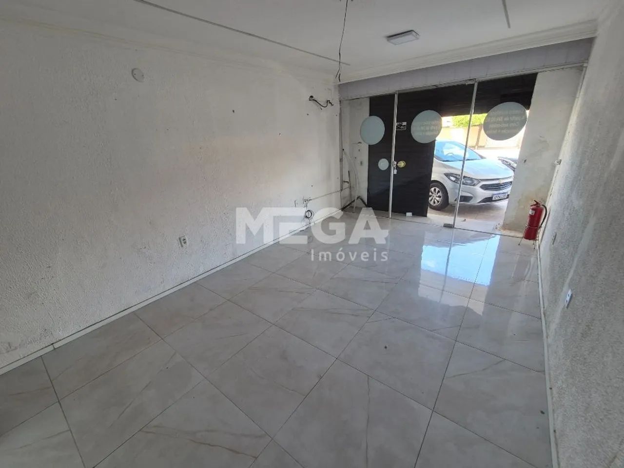 Ponto comercial no bairro Serrinha em Fortaleza, CE - Foto 4