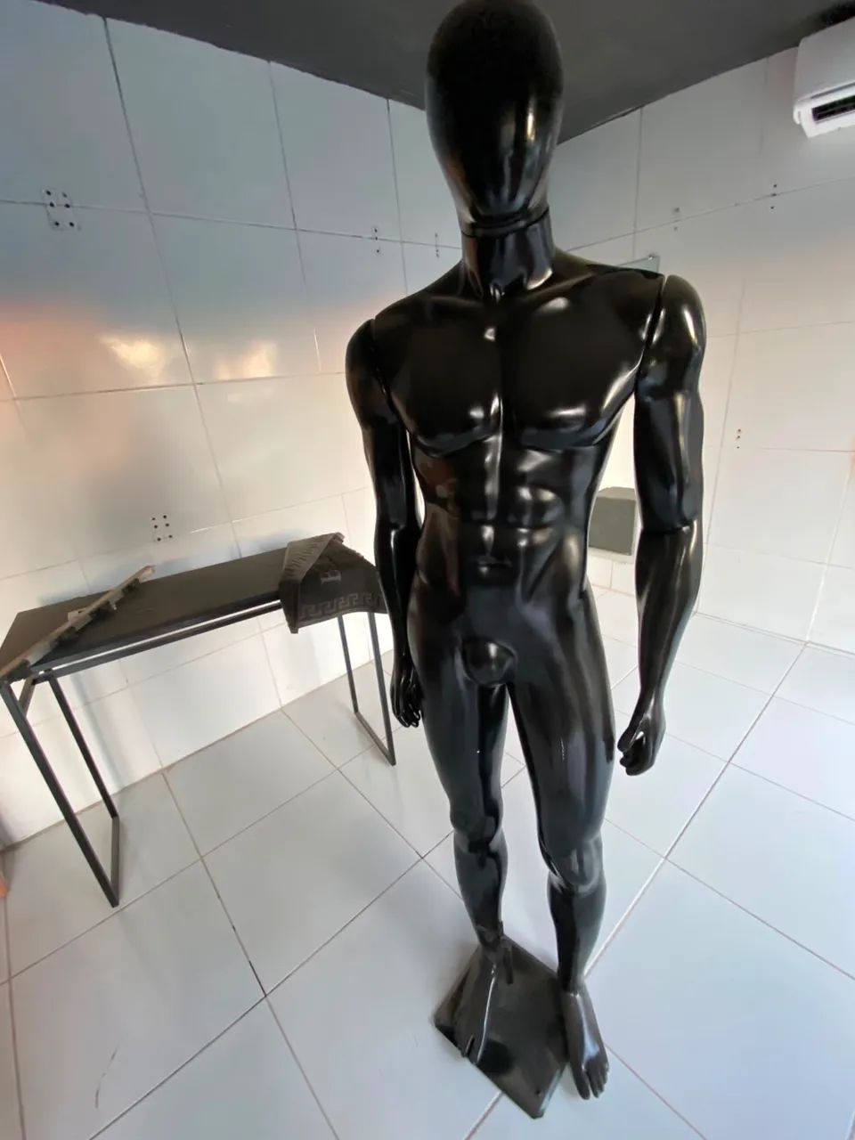 Manequim masculino  - Foto 4