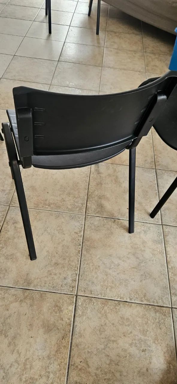 Conjunto de cadeiras - Foto 2