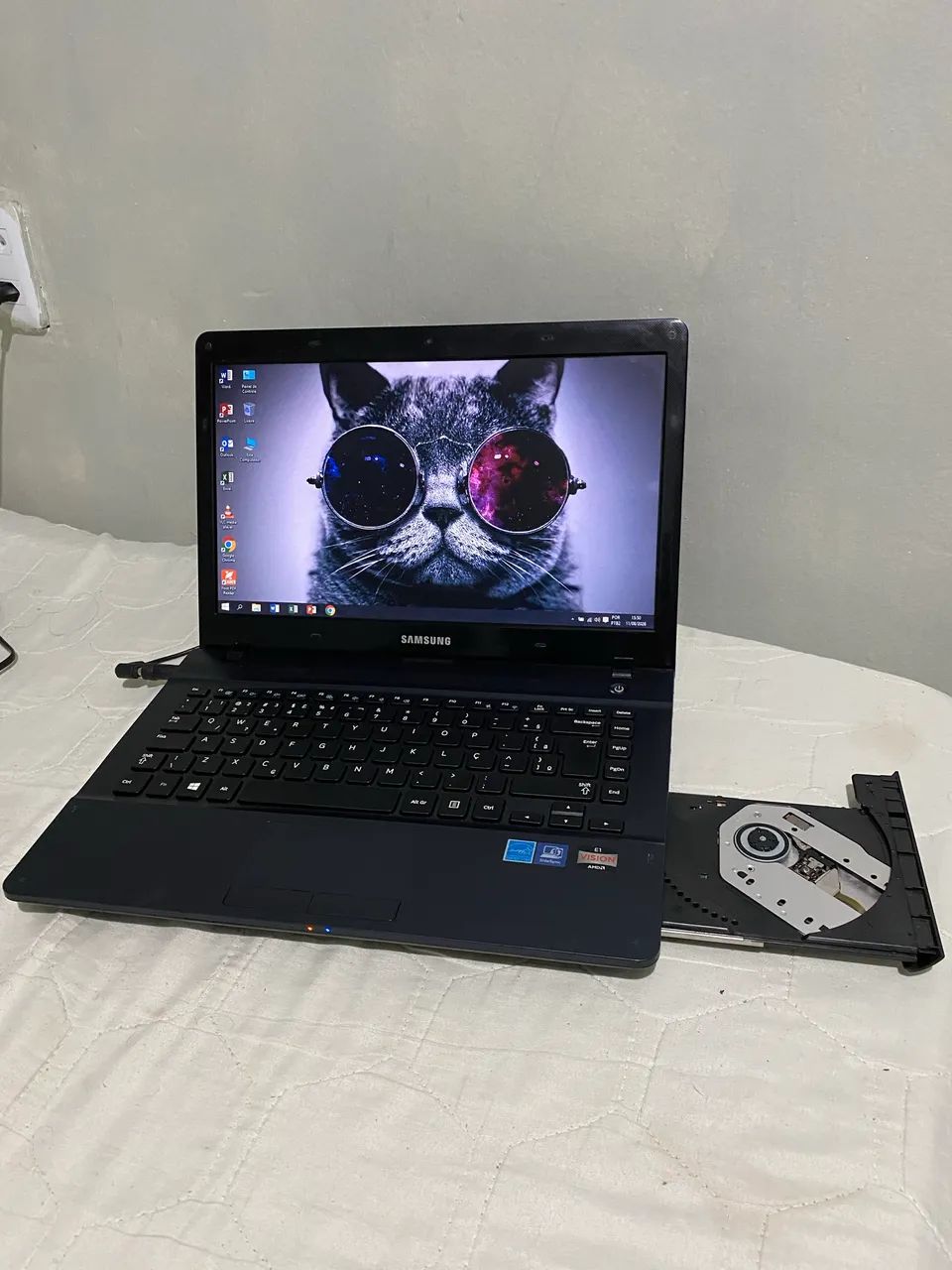 Notebook Samsung / HD 500gb / 4gb ram c/ Windows 10 e Office  - Foto 2