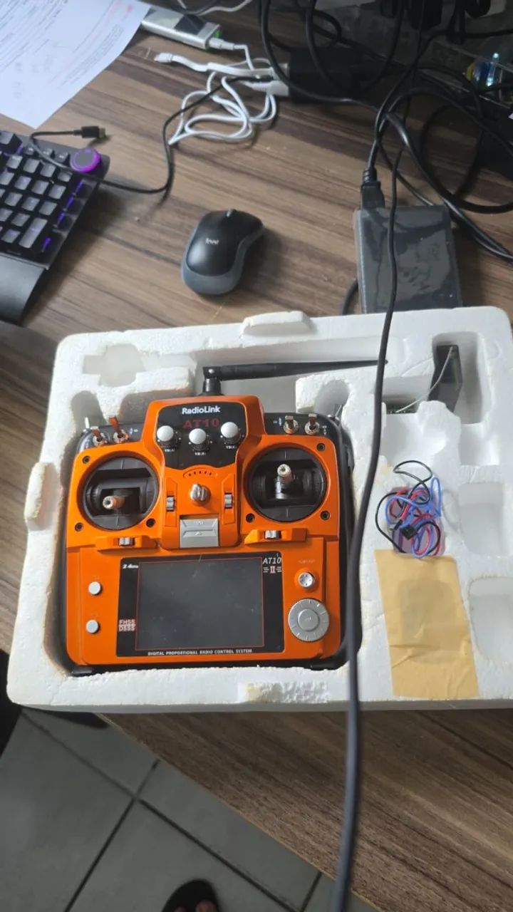 radio controle  AT10 RADIOLINK