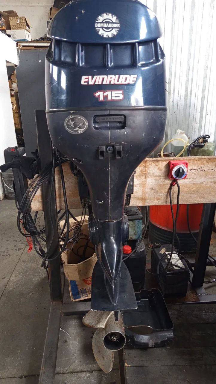 Motor Evinrude 115HP - Foto 5