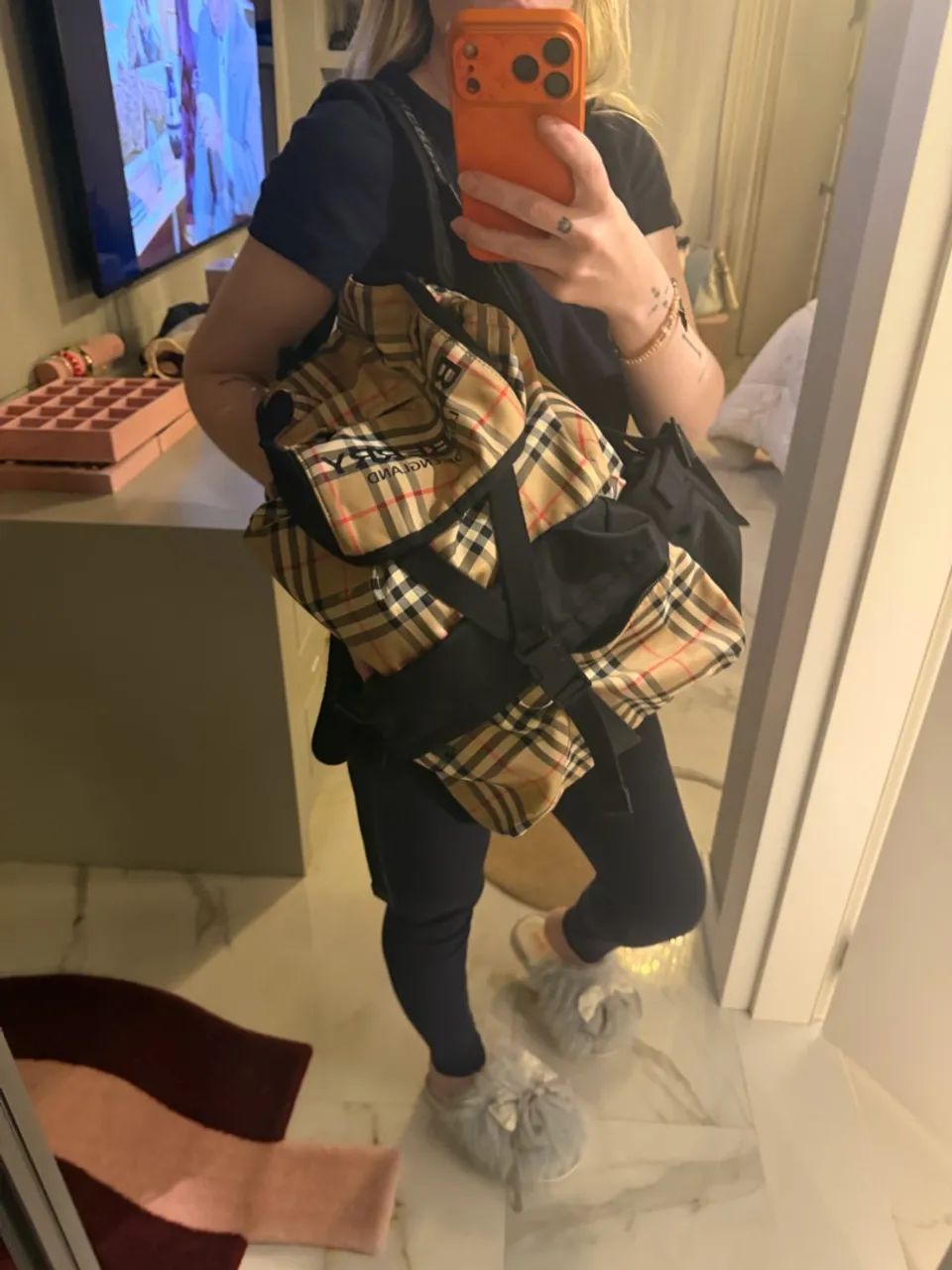 Mochila nova IMPECÁVEL BURBERRY - Foto 5