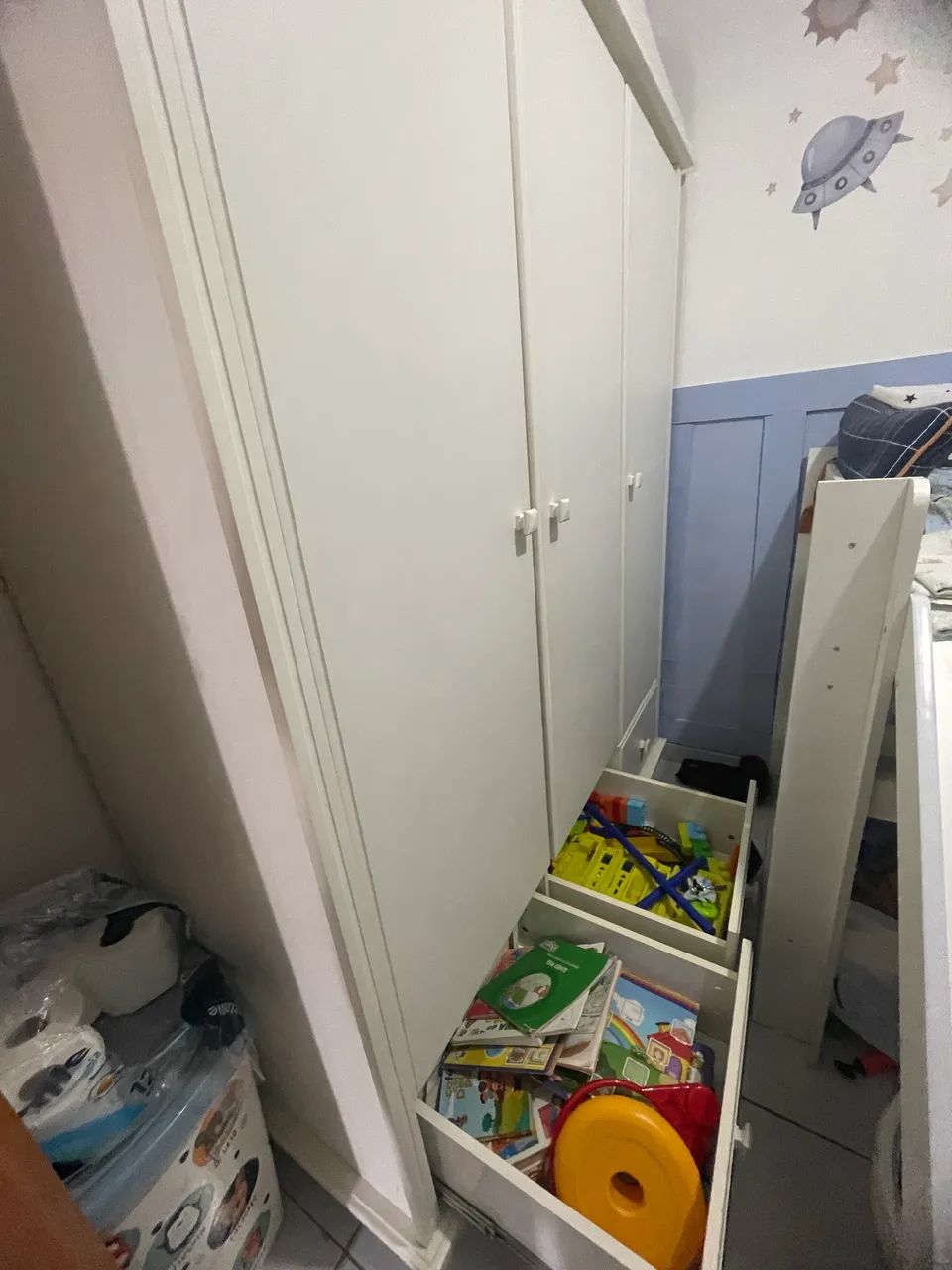 Guarda roupa e cômoda  - Foto 3