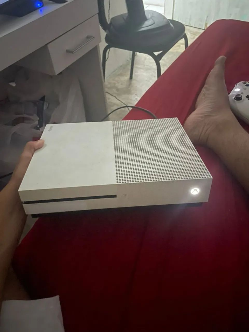 Xbox One S 1TB  - Foto 3