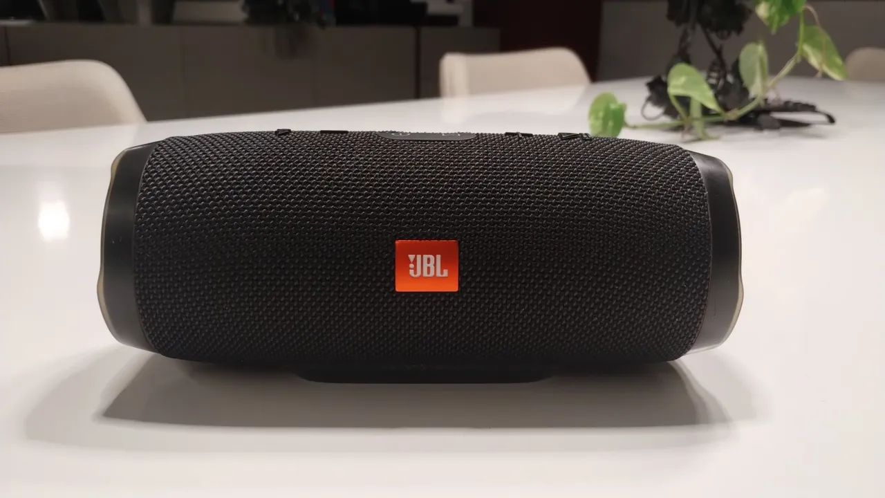 JBL Charge 3