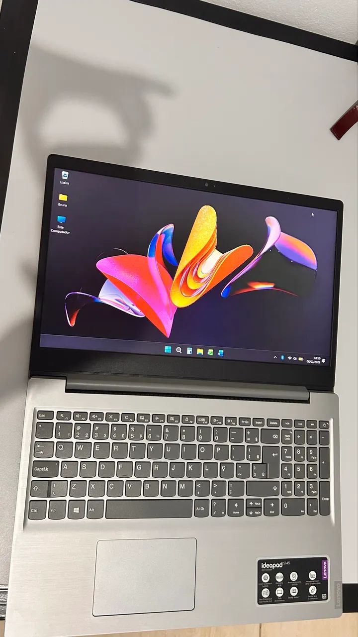 Notebook Lenovo IdeaPad S145 - Excelente estado - Foto 2
