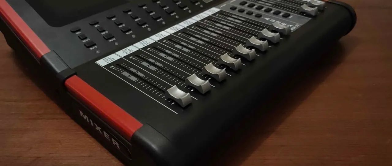 Mesa de som digital e interface de áudio 16 canais multitrack soundvoice mda20 Ñ DUONN 20 - Foto 4