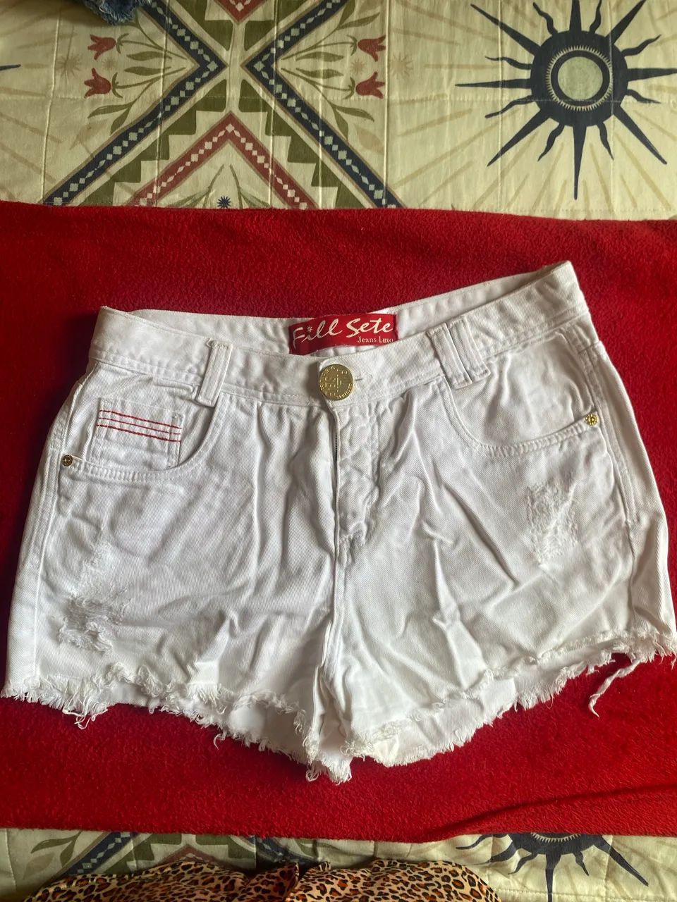 Shorts feminino usado tamanho 38 - Foto 5