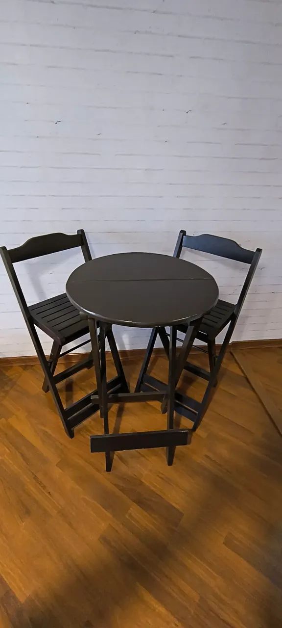 Mesa bistrô com duas cadeiras - Foto 2