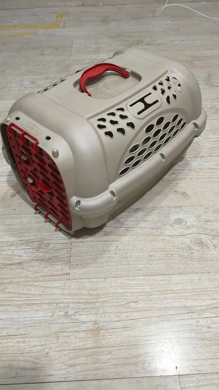 Transportadora rígida de pet