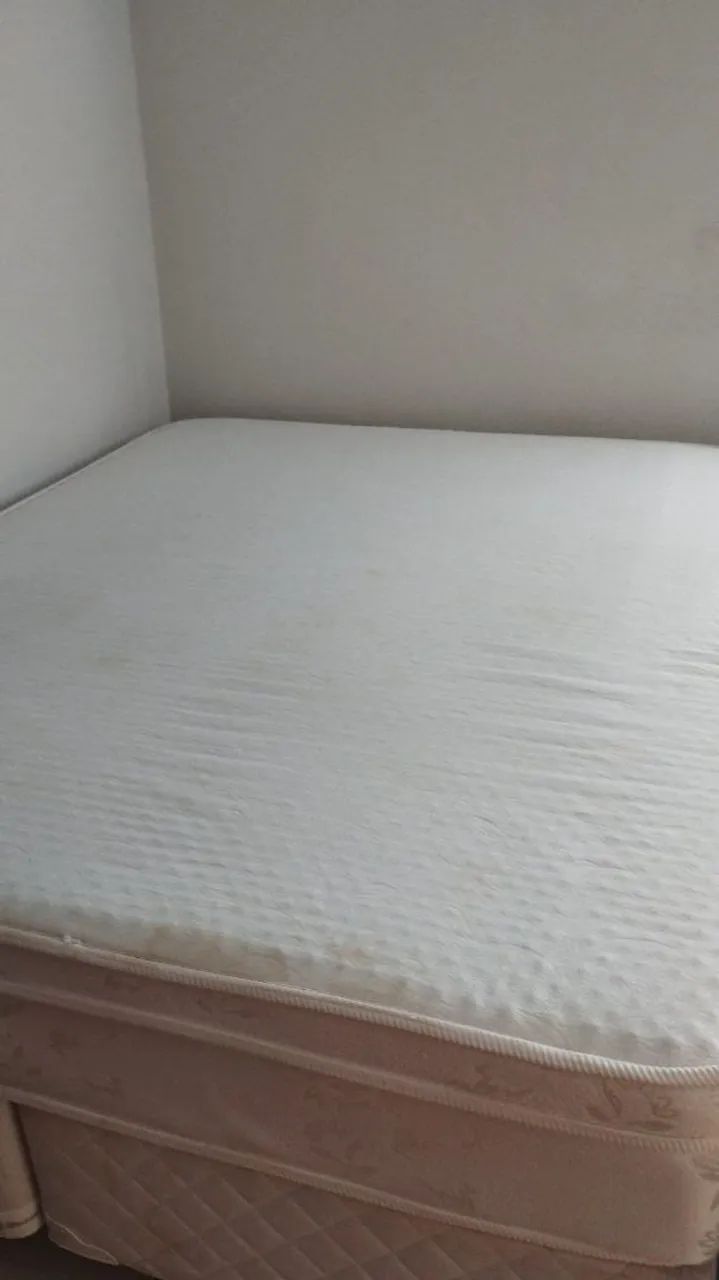 Vende-se cama box, colchão ortopédico ( com massageador) - Foto 3