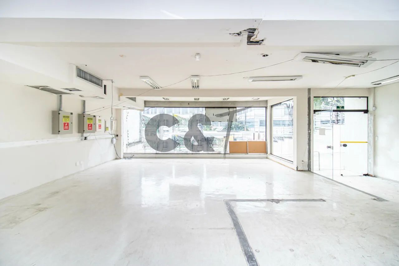 Prédio Comercial com 474m² à Venda em Santo Amaro - São Paulo/SP