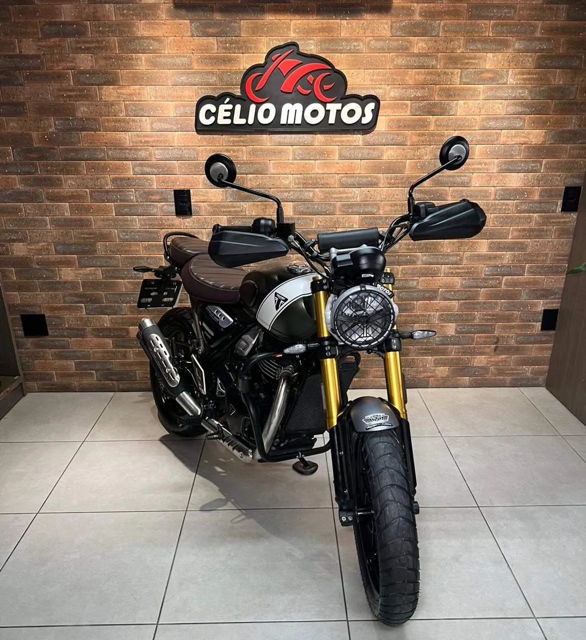 TRIUMPH SCRAMBLER 400X 2025 - Foto 2