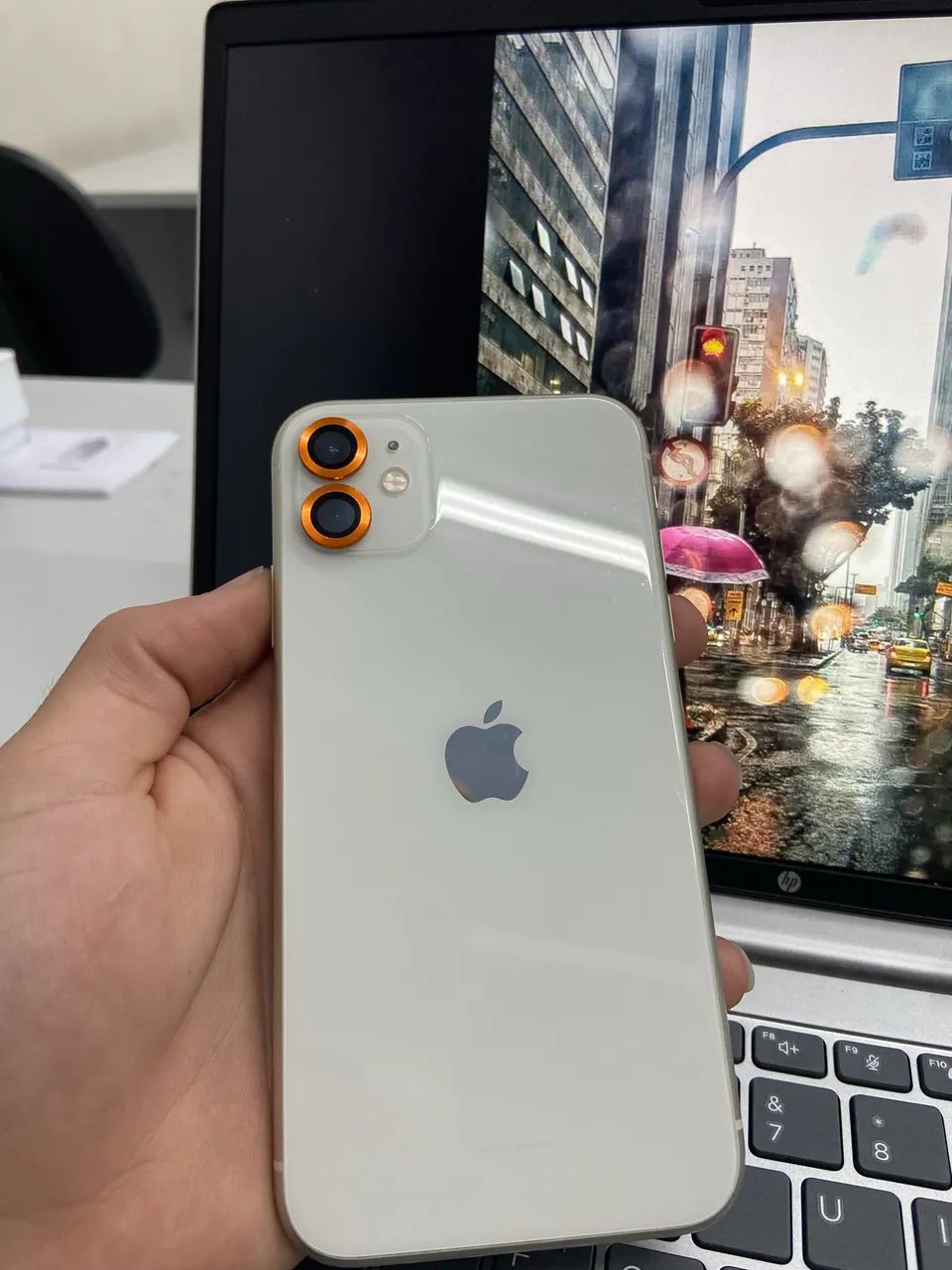     iPhone 11 64GB Branco | Face ID OK | Excelente Estado - Foto 2