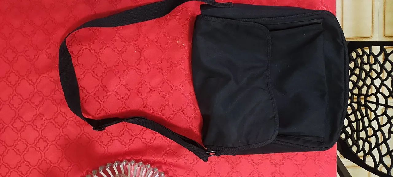 Projetor HP vp6311 com Bolsa e Cabos (Para Conserto / Peças)