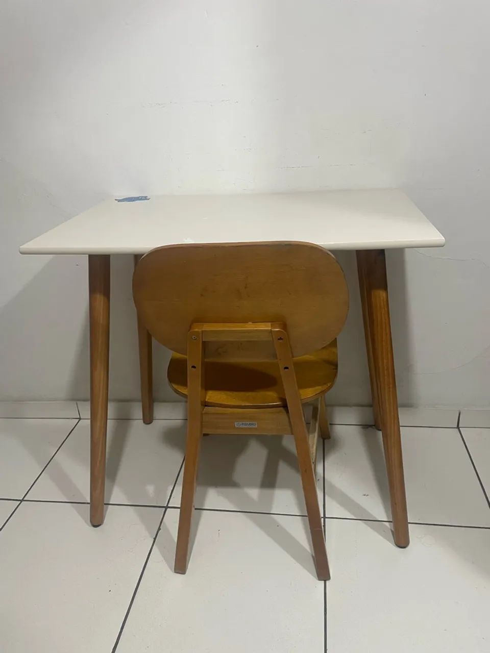 Mesa com cadeira  - Foto 4