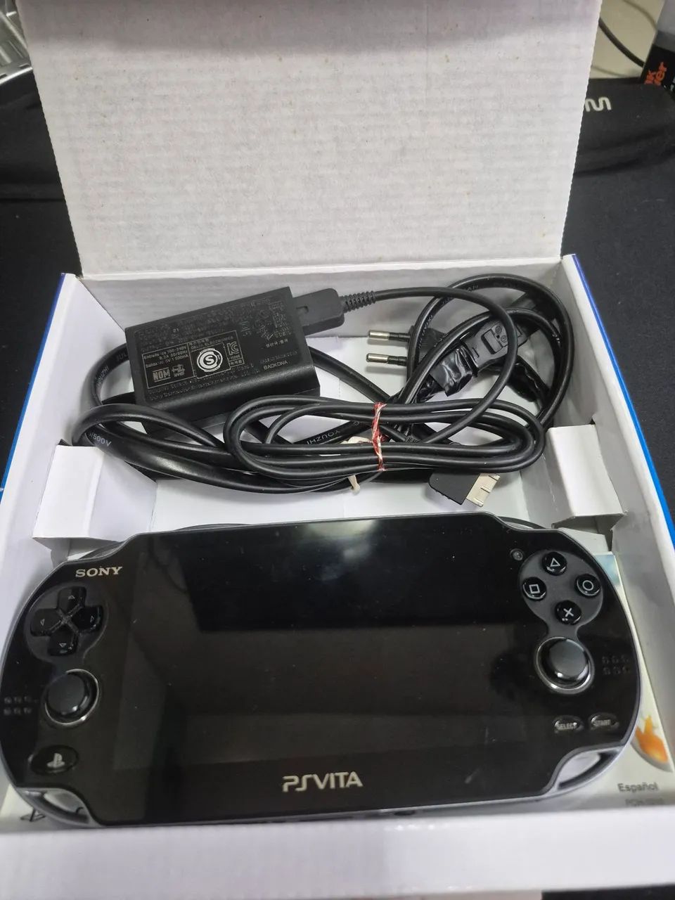Ps Vita na caixa - Foto 4
