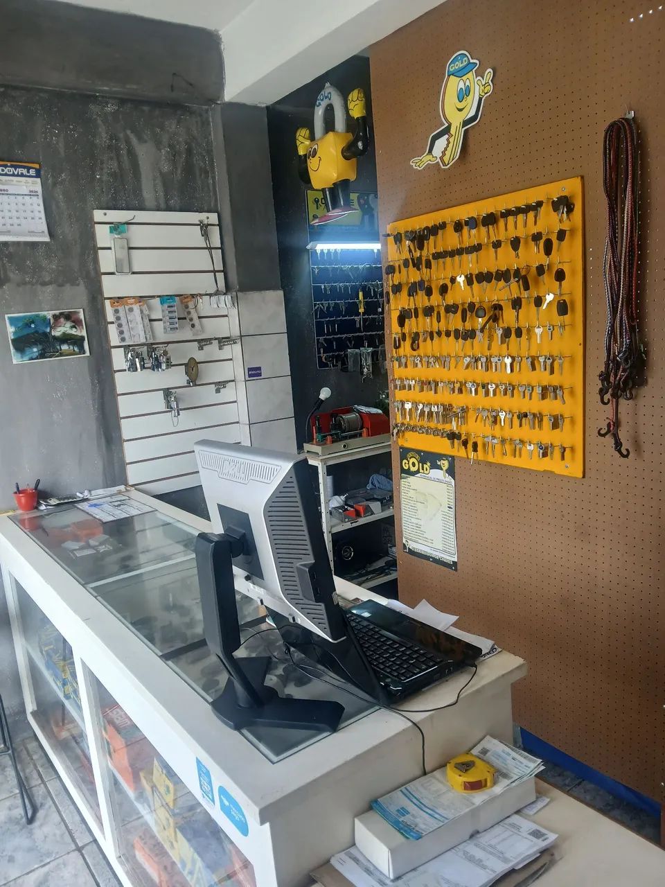 Vendo um CHAVEIRO - Foto 2