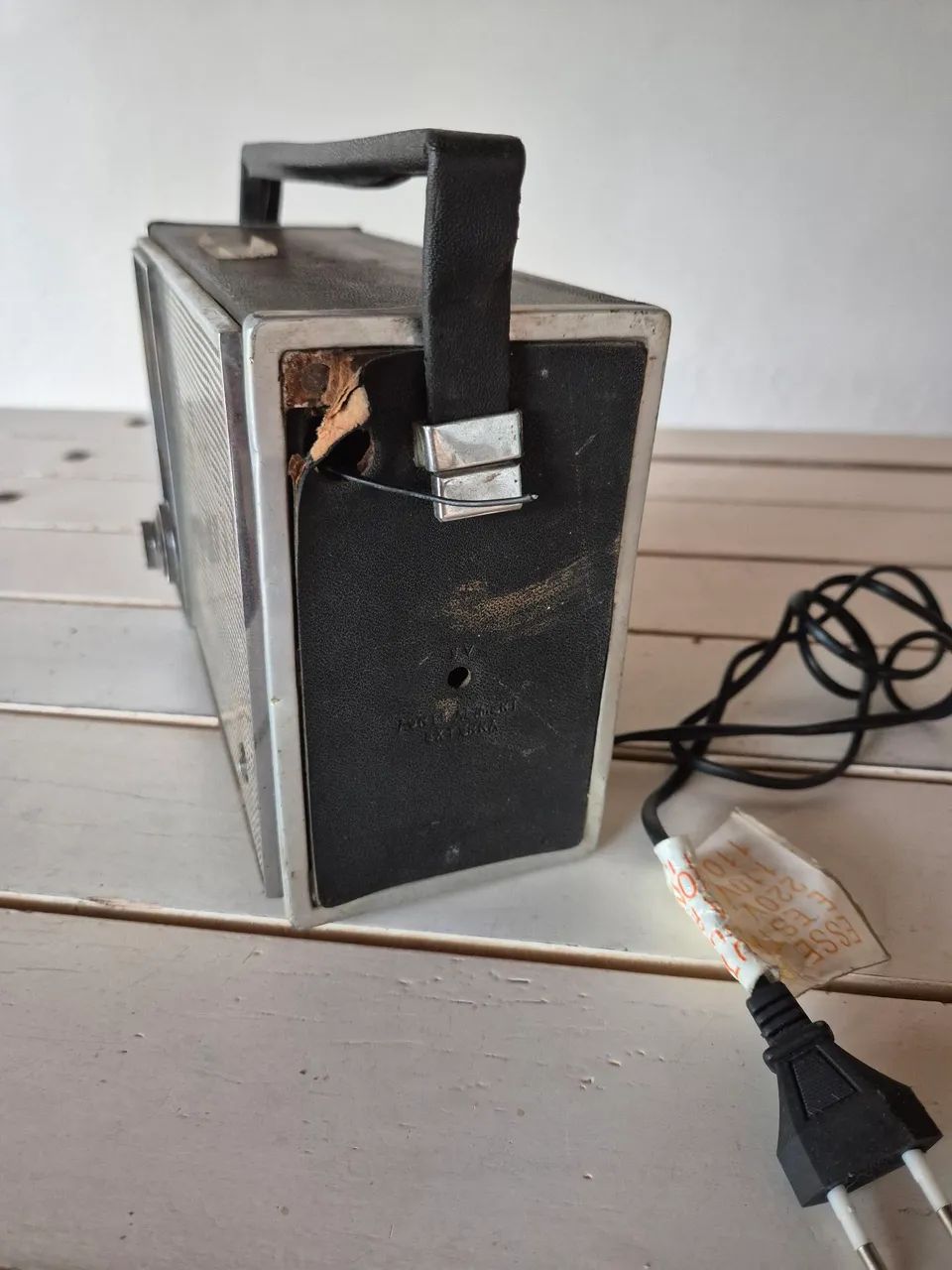 Rádio antigo Zenith. Década de 60. - Foto 2