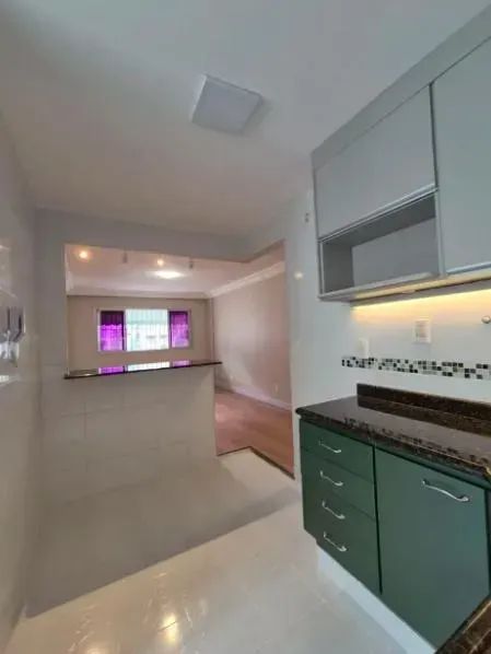 APS- Apto reformado, sol da manhã com 2 quartos em Itapuã - Vila Velha - ES - Foto 2